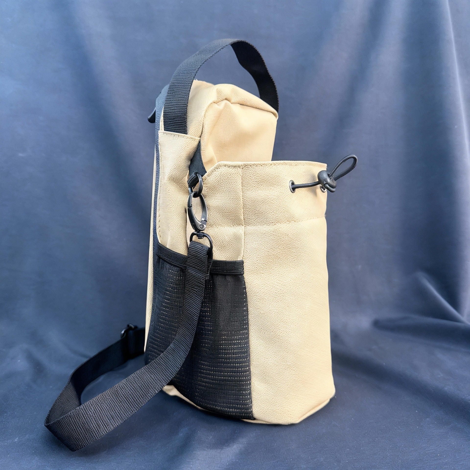 Magnetic Water Bottle Waist Bag